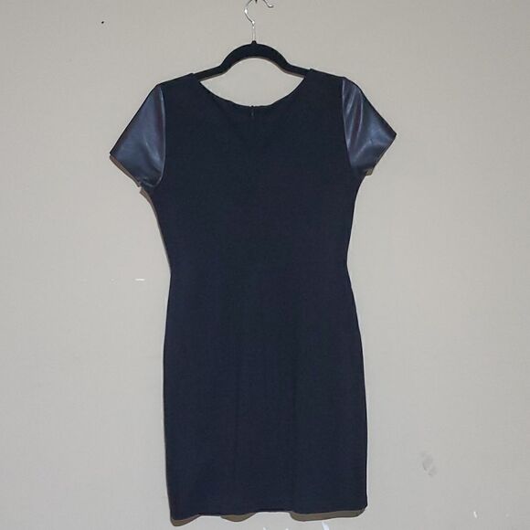 BAILEY 44 Faux Leather Accent LBD - Size Medium - Picture 2 of 9